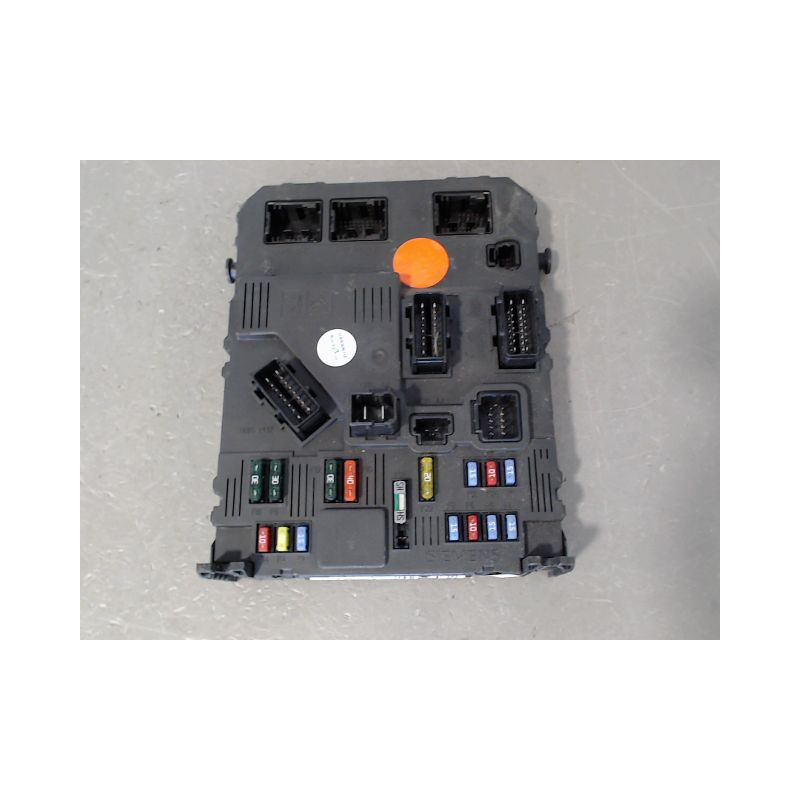 BOITIER GESTION HABITACLE PEUGEOT 206