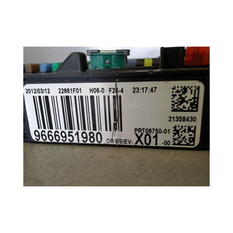 BOITIER GESTION HABITACLE PEUGEOT 207