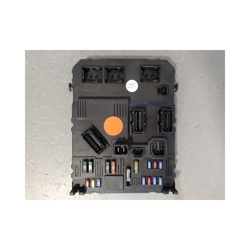 BOITIER GESTION HABITACLE PEUGEOT 206