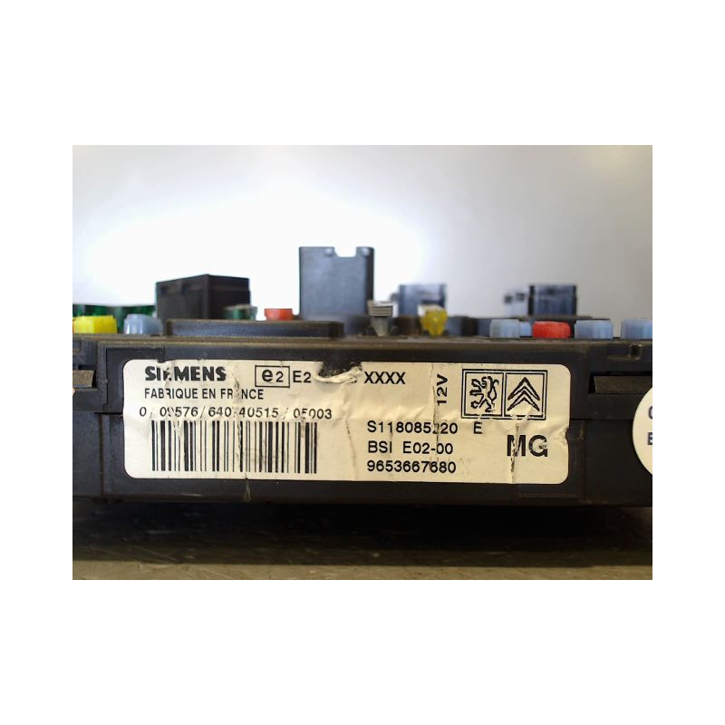 BOITIER GESTION HABITACLE PEUGEOT 206
