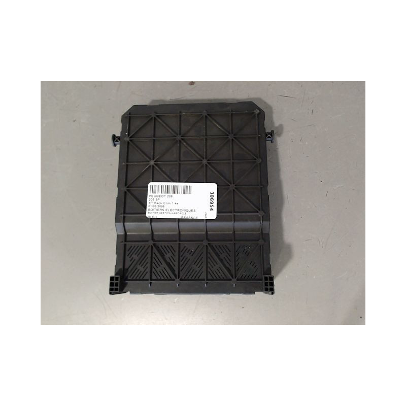 BOITIER GESTION HABITACLE PEUGEOT 206 3P