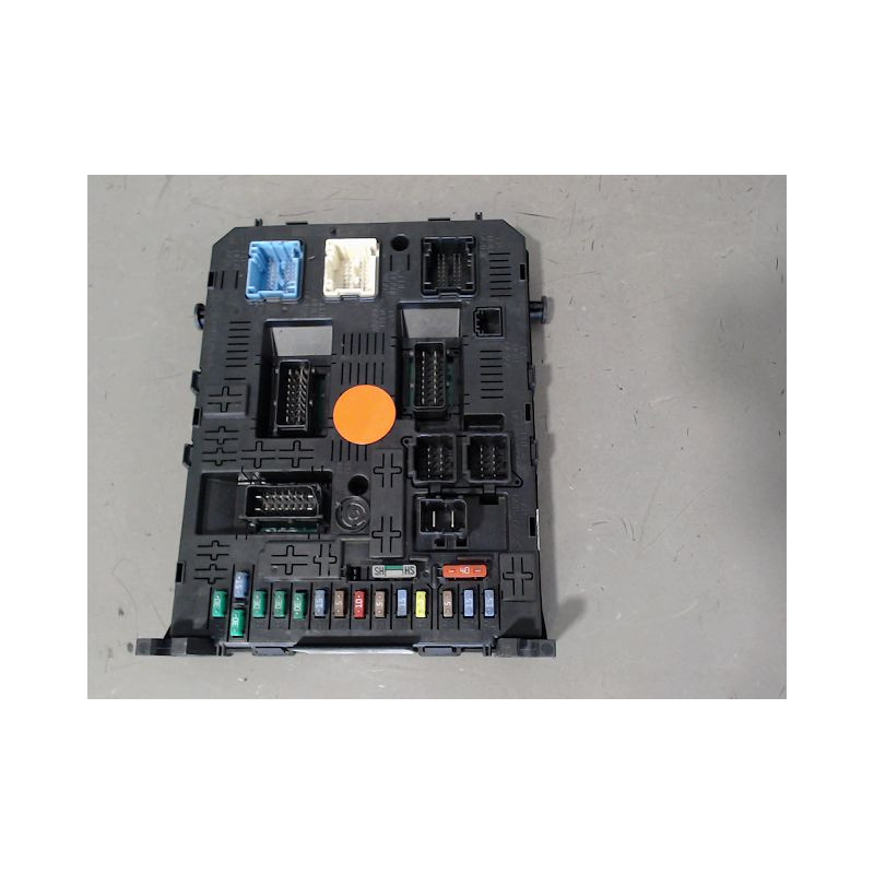 BOITIER GESTION HABITACLE PEUGEOT 308 2011-