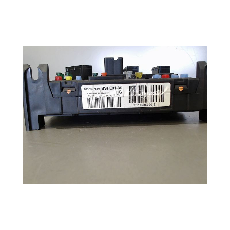 BOITIER GESTION HABITACLE PEUGEOT 206 SW 02-06