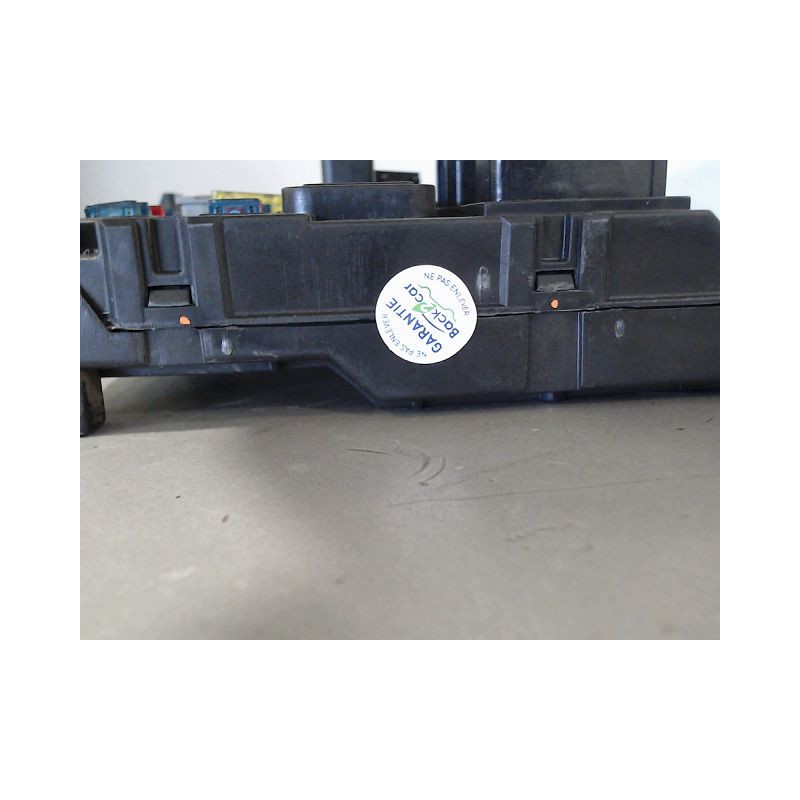 BOITIER GESTION HABITACLE PEUGEOT 206 5P