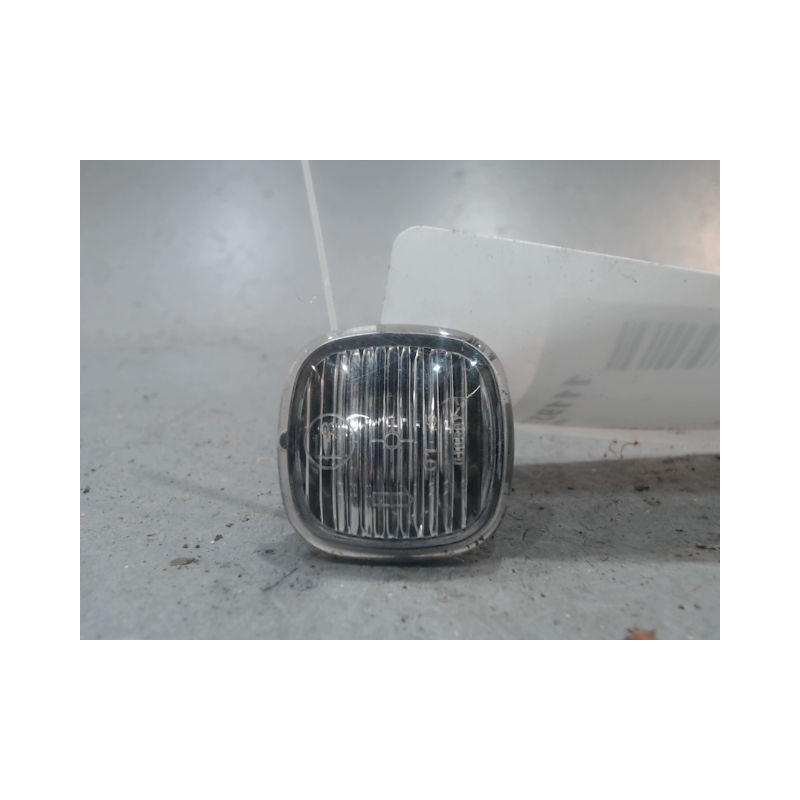 REPETITEUR AILE GAUCHE SKODA ROOMSTER