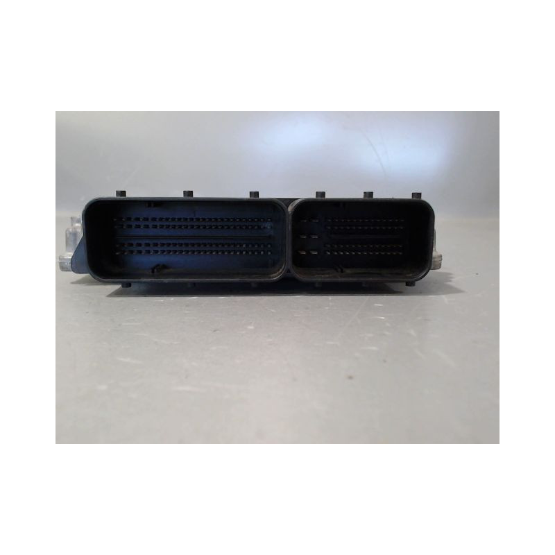 CALCULATEUR MOTEUR B.M.W. SERIE 3