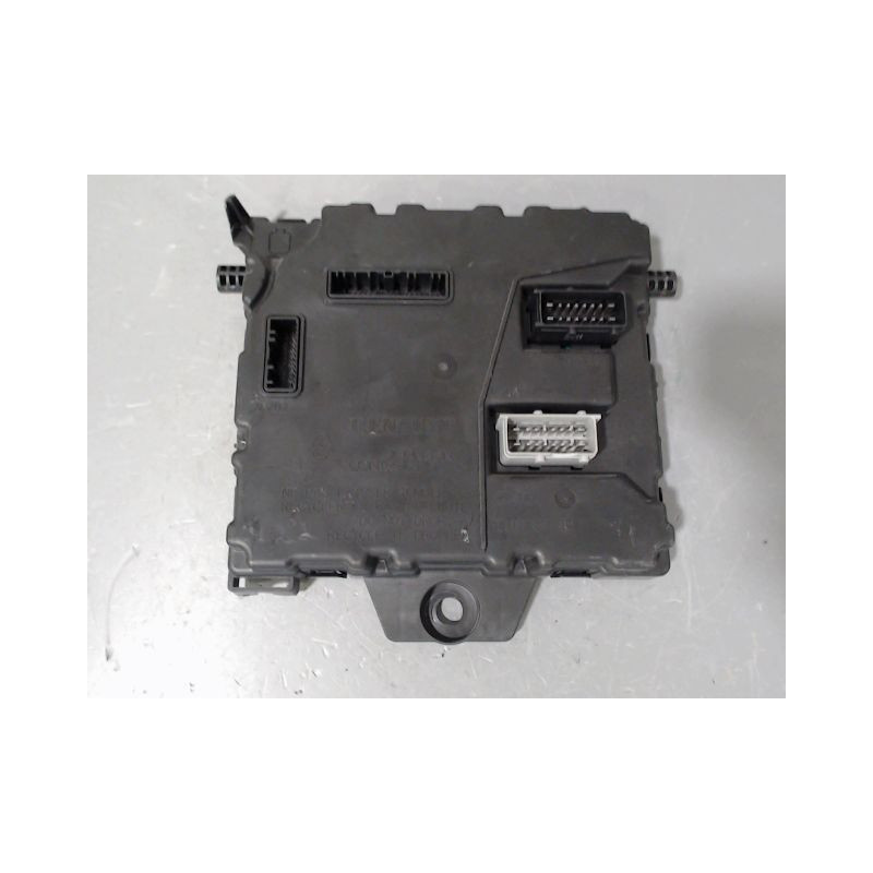 BOITIER GESTION HABITACLE RENAULT KANGOO