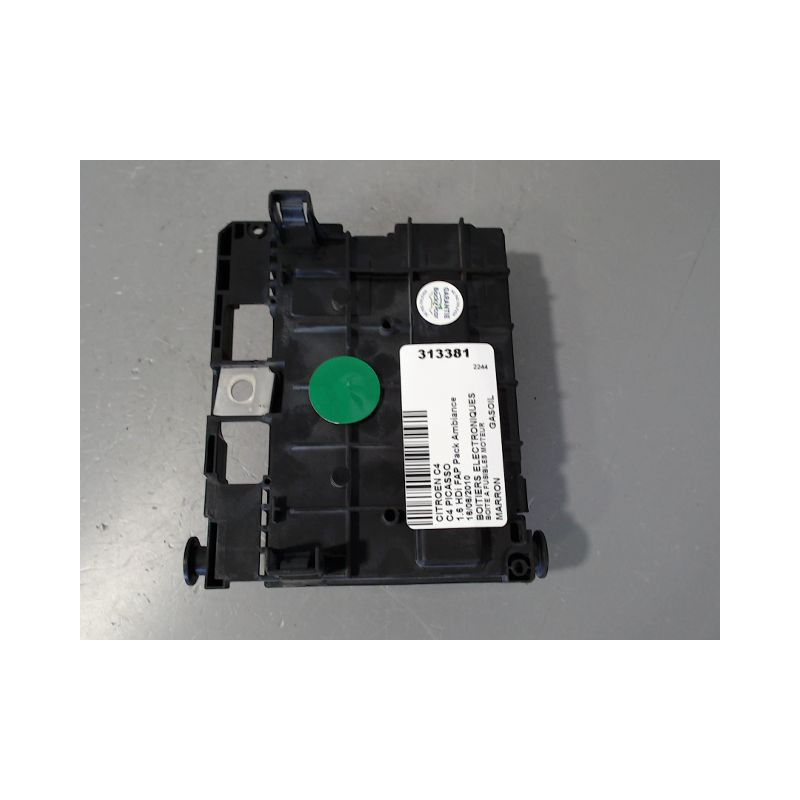 BOITE A FUSIBLES CITROEN C4 PICASSO