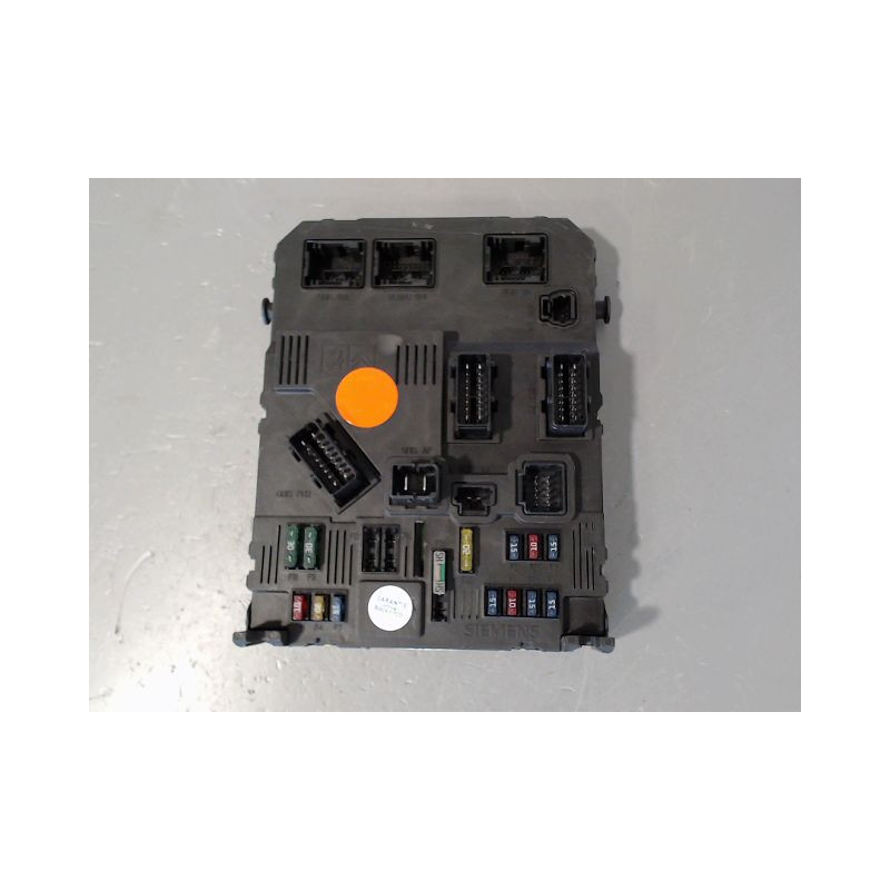BOITIER GESTION HABITACLE PEUGEOT 206 5P