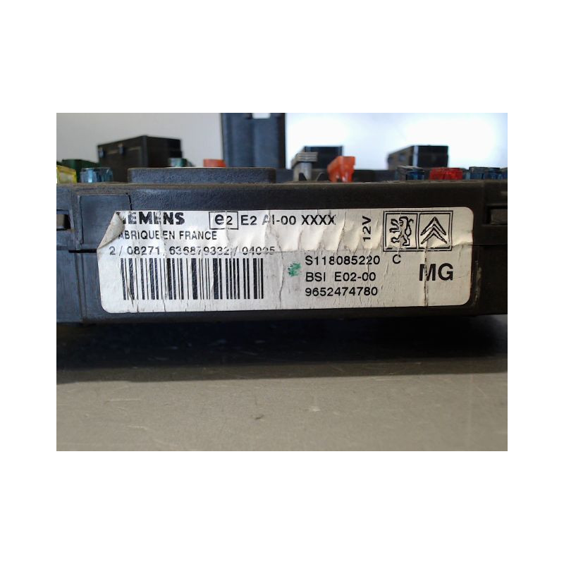 BOITIER GESTION HABITACLE PEUGEOT 206 5P