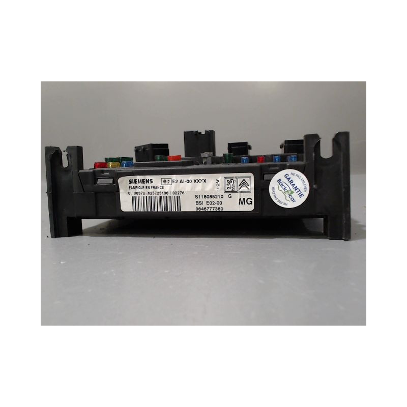 BOITIER GESTION HABITACLE PEUGEOT 206 3P