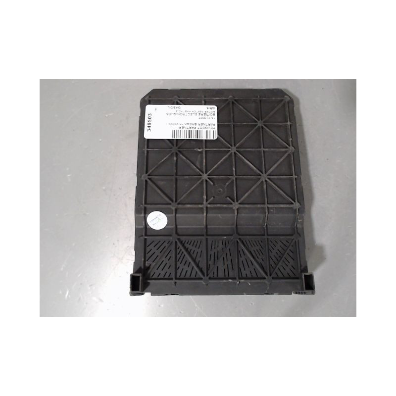 BOITIER GESTION HABITACLE PEUGEOT PARTNER BREAK 2002-