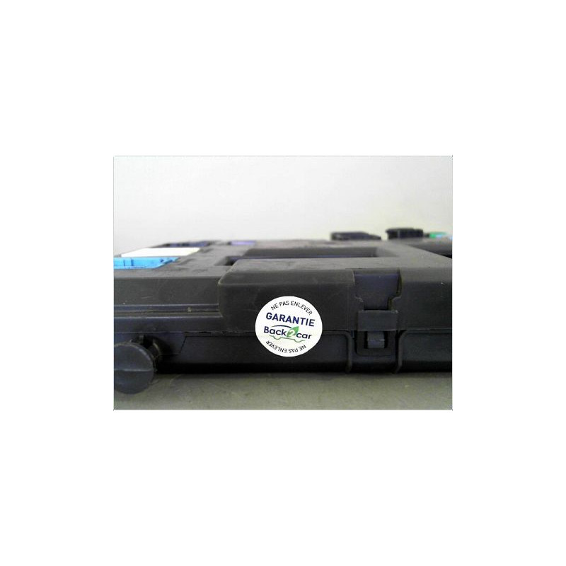 BOITIER GESTION HABITACLE PEUGEOT 207 06-13