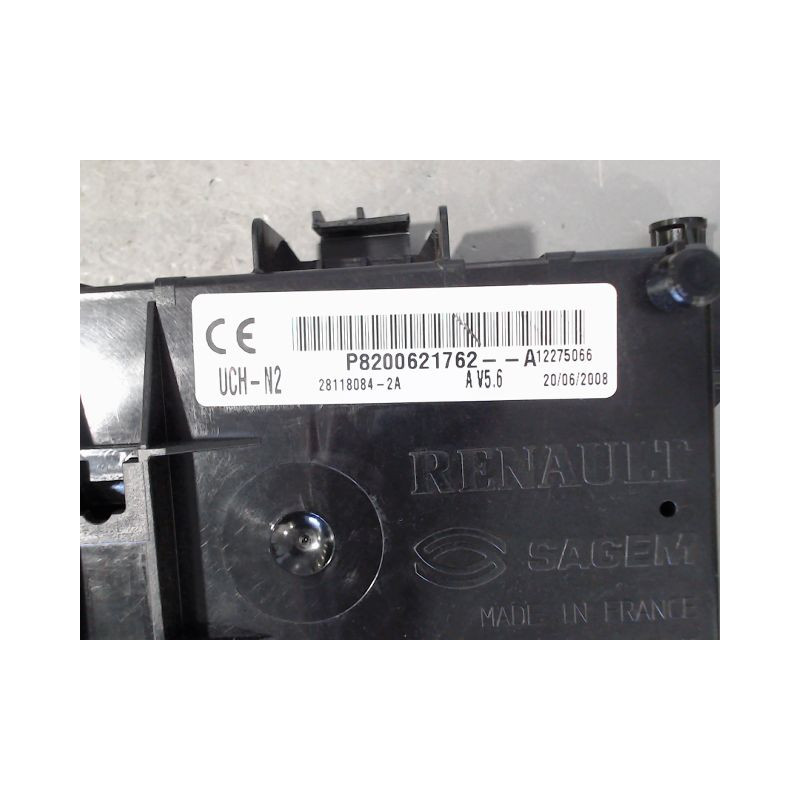 BOITIER GESTION HABITACLE RENAULT CLIO