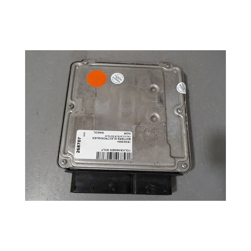 CALCULATEUR MOTEUR VOLKSWAGEN GOLF