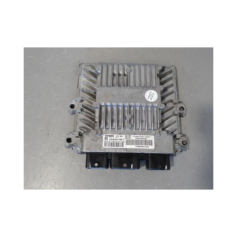 CALCULATEUR MOTEUR CITROEN C3