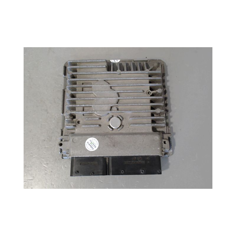 CALCULATEUR MOTEUR VOLKSWAGEN POLO