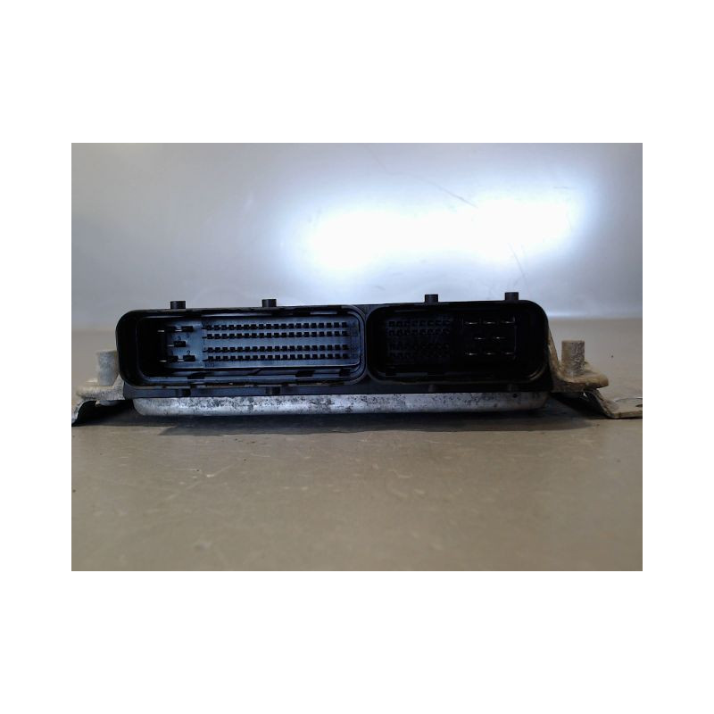 CALCULATEUR MOTEUR CITROEN C1