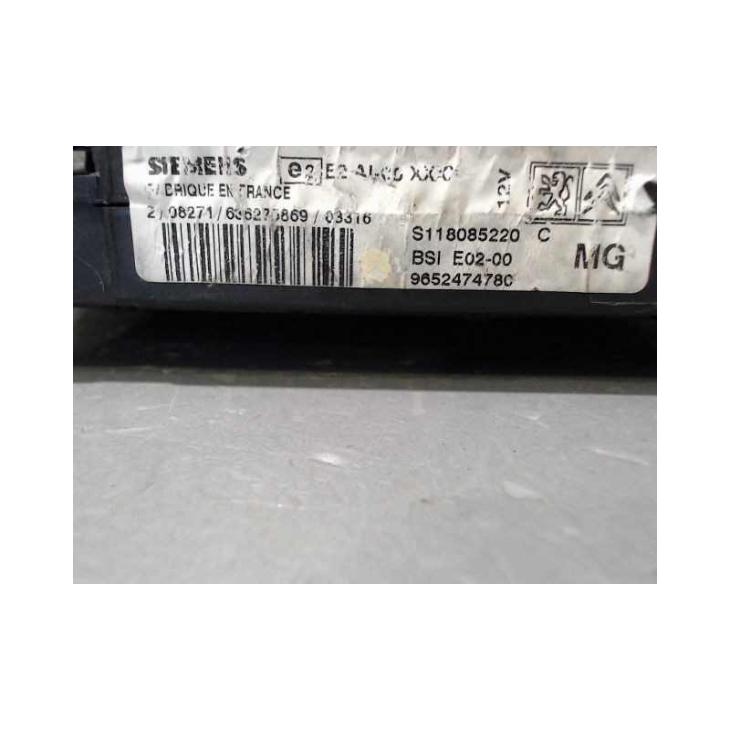 BOITIER GESTION HABITACLE PEUGEOT 206