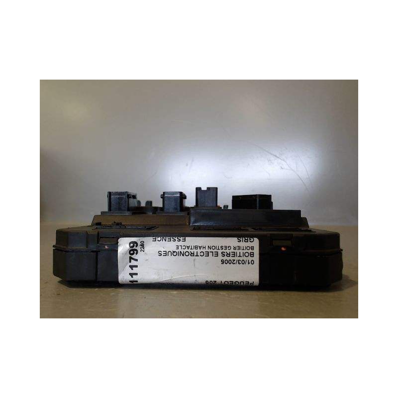 BOITIER GESTION HABITACLE PEUGEOT 206