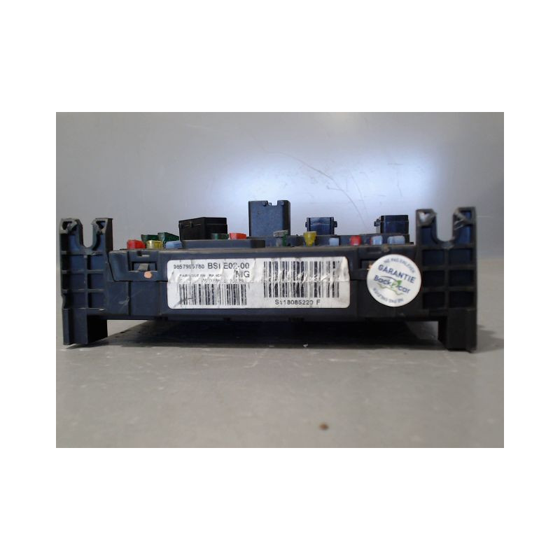 BOITIER GESTION HABITACLE PEUGEOT 206