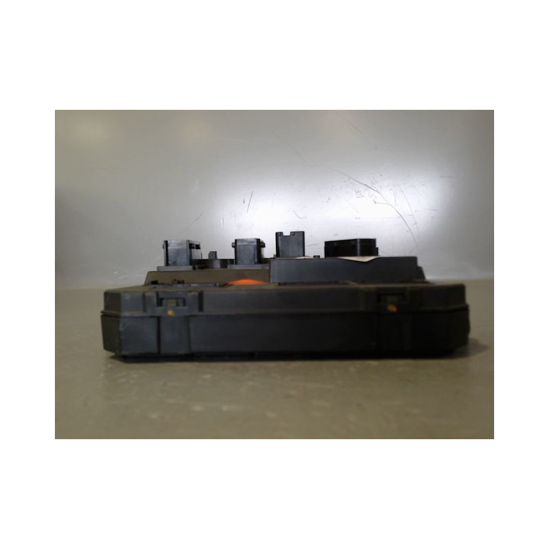 BOITIER GESTION HABITACLE PEUGEOT 206