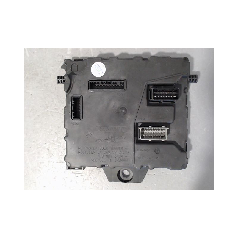 BOITIER GESTION HABITACLE RENAULT KANGOO