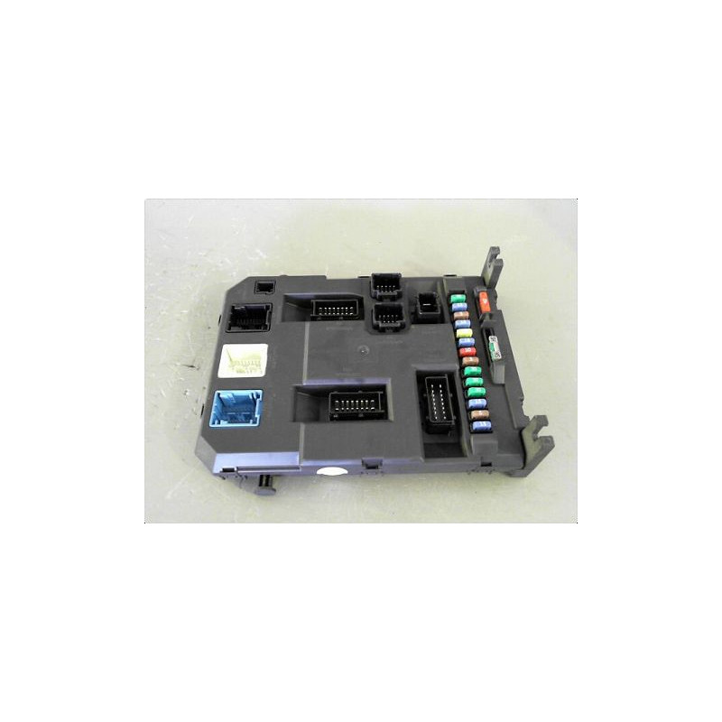 BOITIER GESTION HABITACLE PEUGEOT 207 06-13