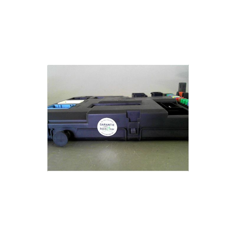 BOITIER GESTION HABITACLE PEUGEOT 207 06-13