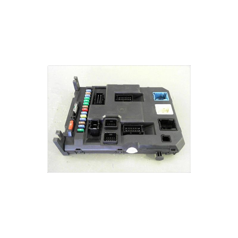 BOITIER GESTION HABITACLE PEUGEOT 207 2006-2013