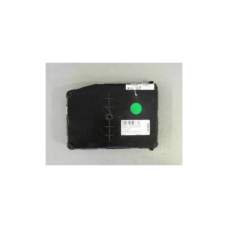 BOITIER GESTION HABITACLE RENAULT SCENIC II PH2 06-09