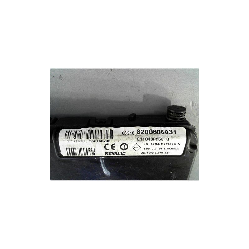 BOITIER GESTION HABITACLE RENAULT SCENIC II PH2 06-09