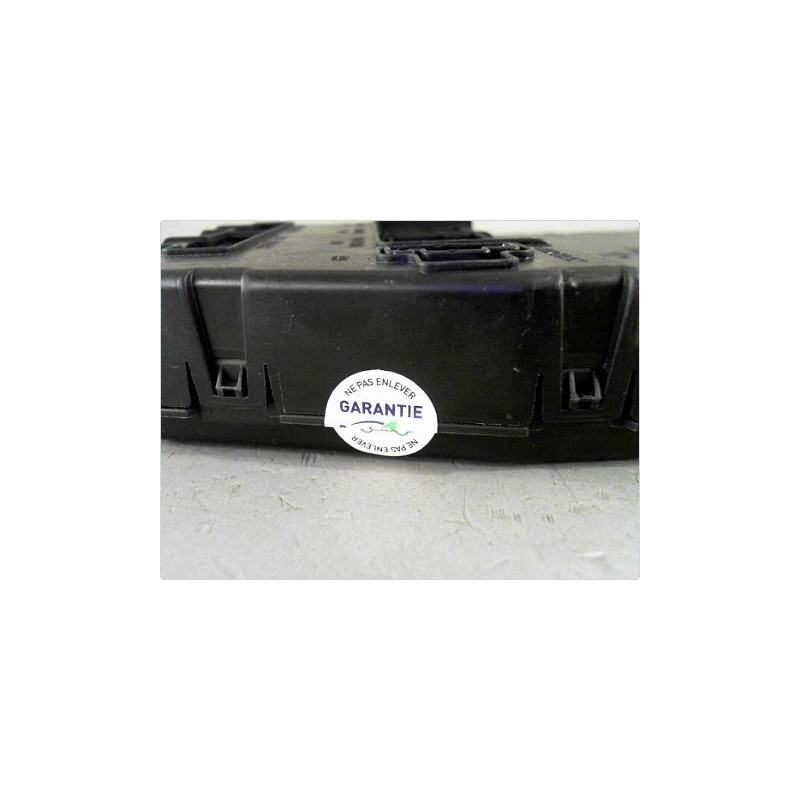 BOITIER GESTION HABITACLE RENAULT SCENIC II PH.2 06-09
