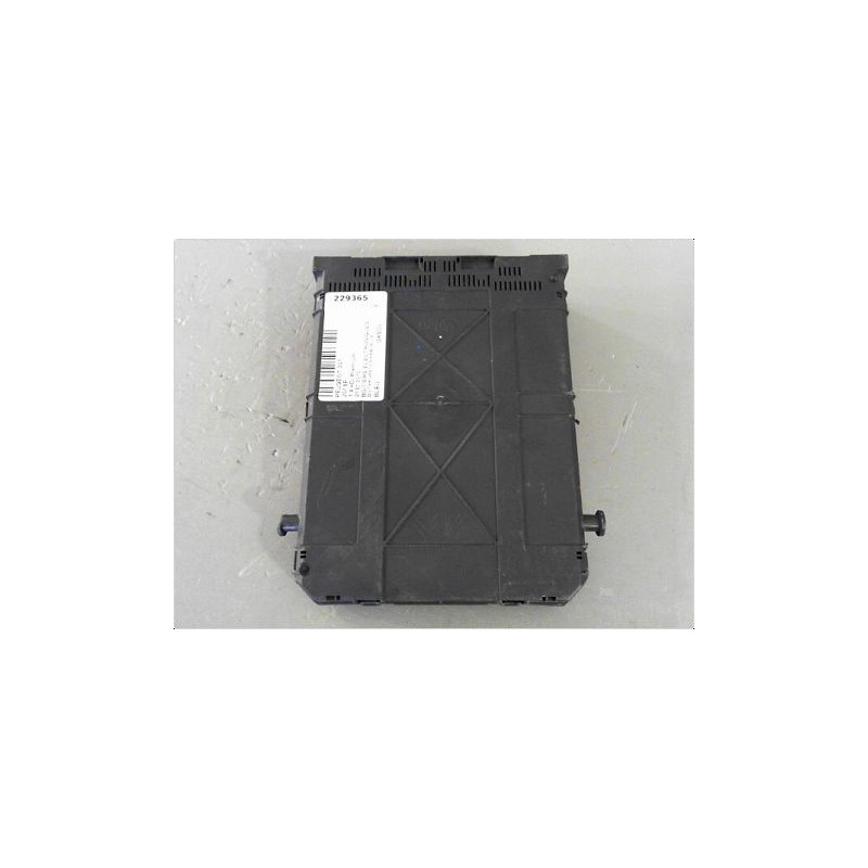 BOITIER GESTION HABITACLE PEUGEOT 207 5P
