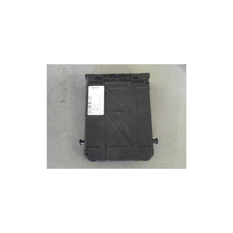 BOITIER GESTION HABITACLE PEUGEOT 207 2011-