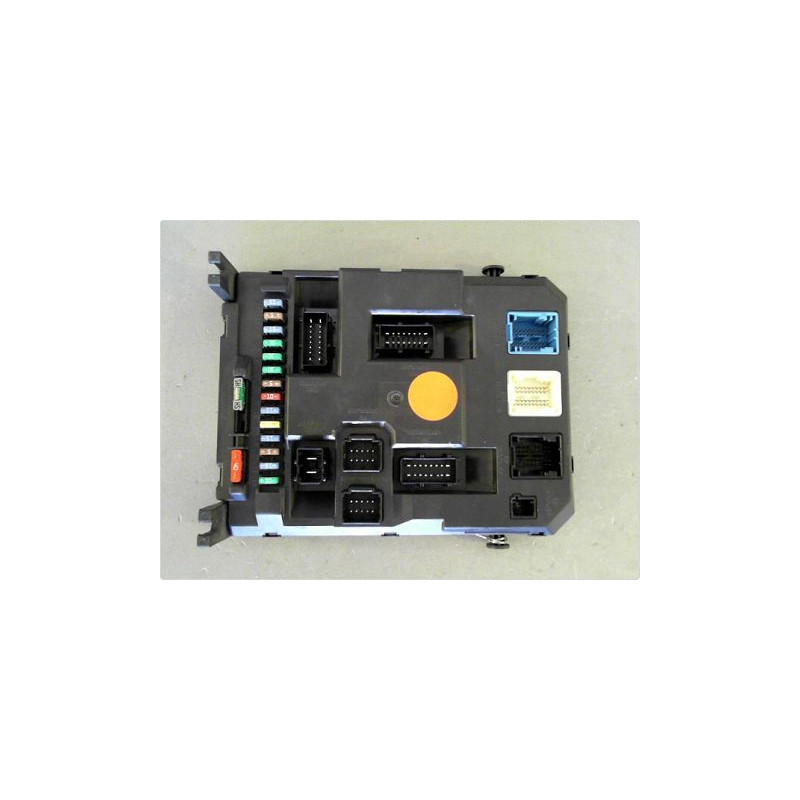 BOITIER GESTION HABITACLE PEUGEOT 207 06-13