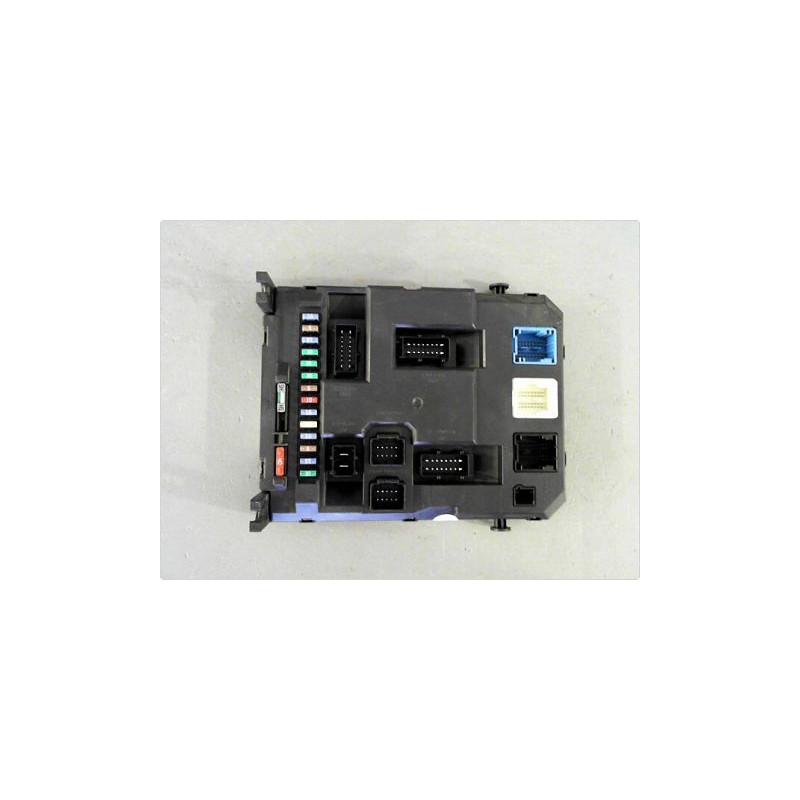 BOITIER GESTION HABITACLE PEUGEOT 207 5P