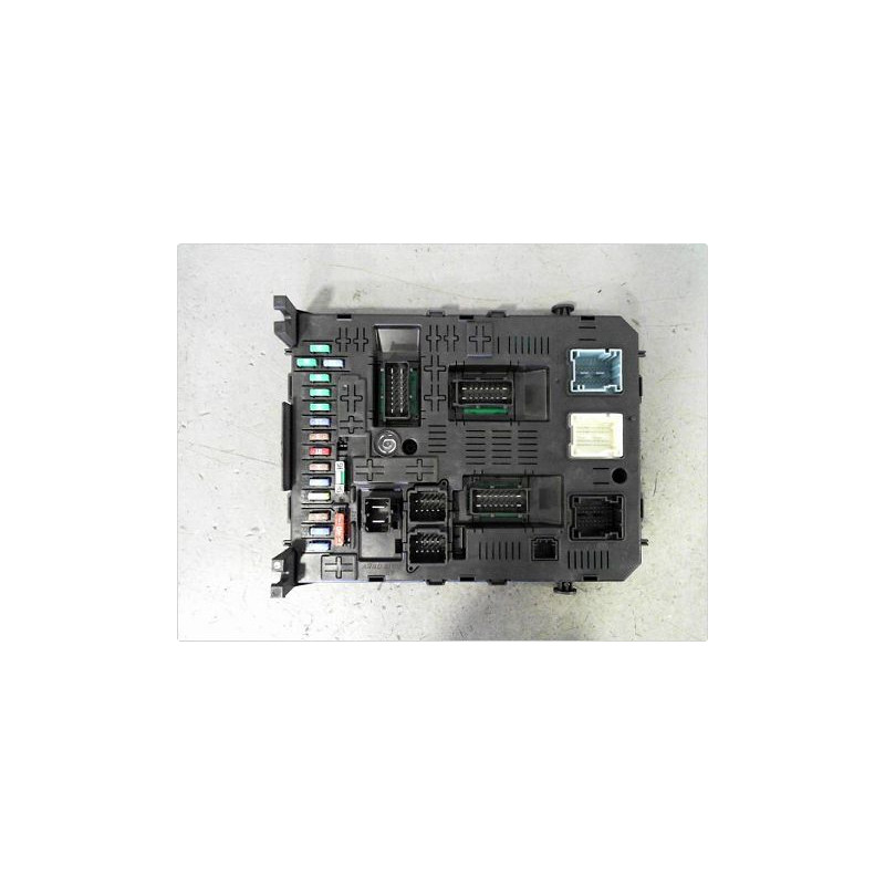 BOITIER GESTION HABITACLE PEUGEOT 308 PH2  2011-2013
