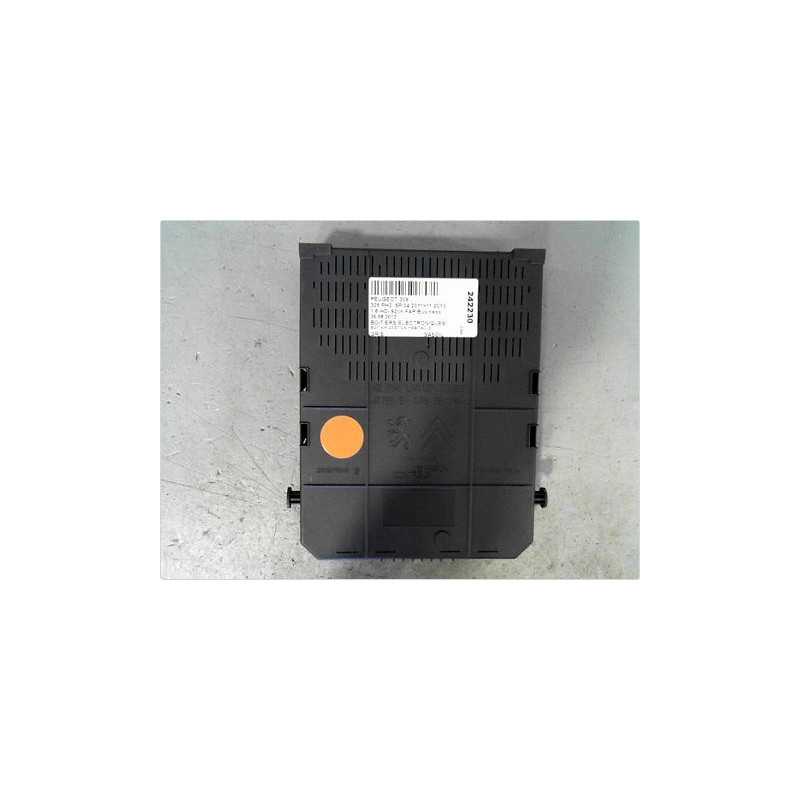 BOITIER GESTION HABITACLE PEUGEOT 308 PH2  2011-2013