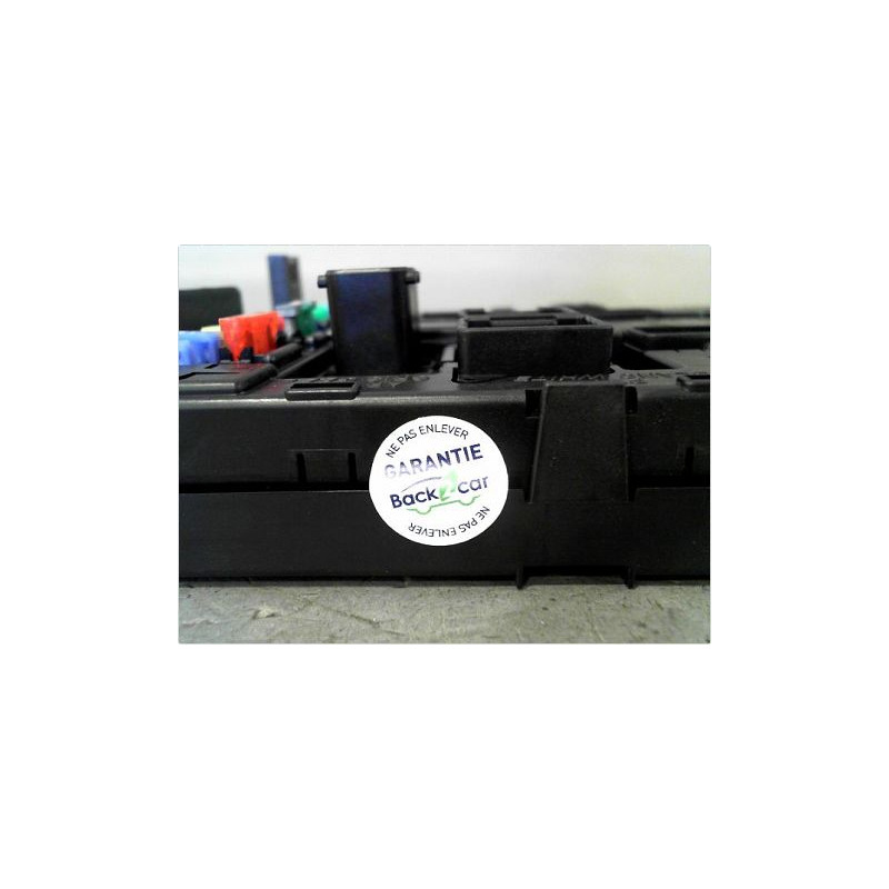BOITIER GESTION HABITACLE PEUGEOT 308 PH2  2011-2013