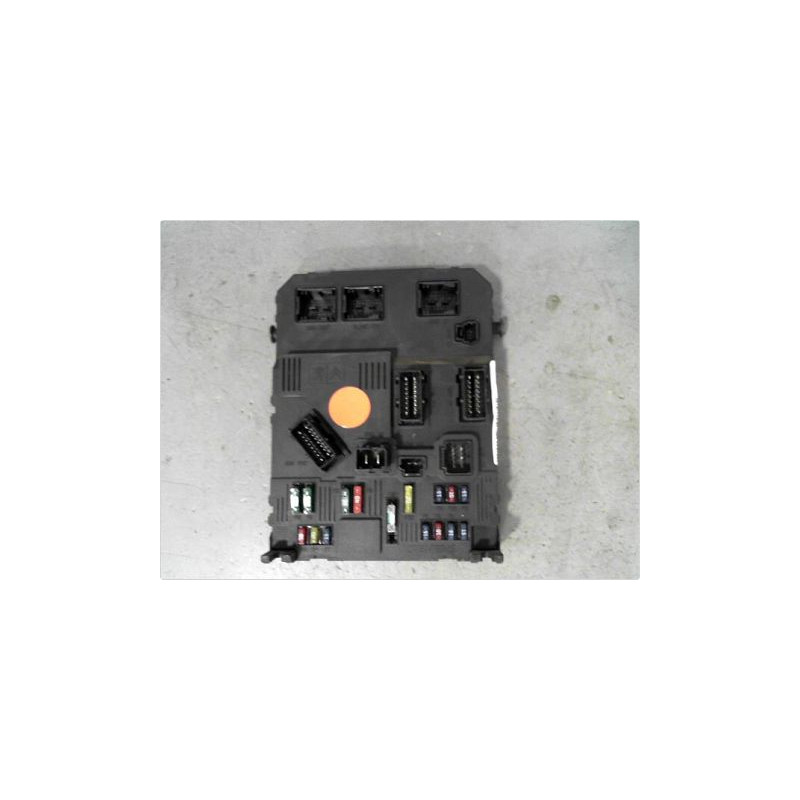 BOITIER GESTION HABITACLE PEUGEOT 206 98-09