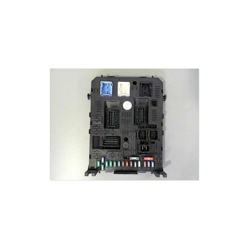 BOITIER GESTION HABITACLE PEUGEOT 308 PH2 SW 11-14
