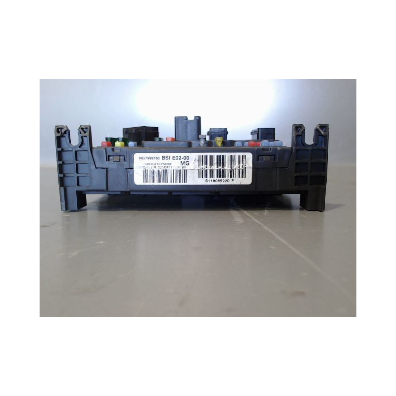 BOITIER GESTION HABITACLE PEUGEOT 206+ 2009-