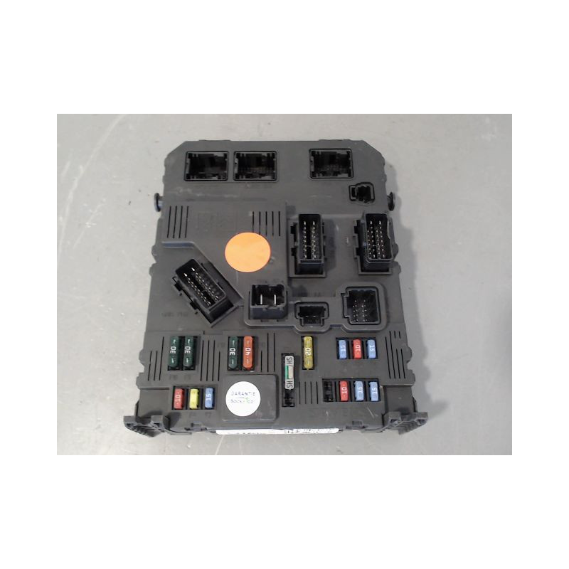 BOITIER GESTION HABITACLE PEUGEOT 206+ 2009-