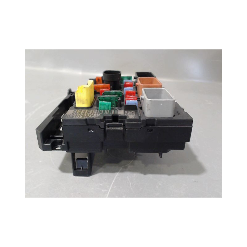 BOITE A FUSIBLES CITROEN C3 2005-