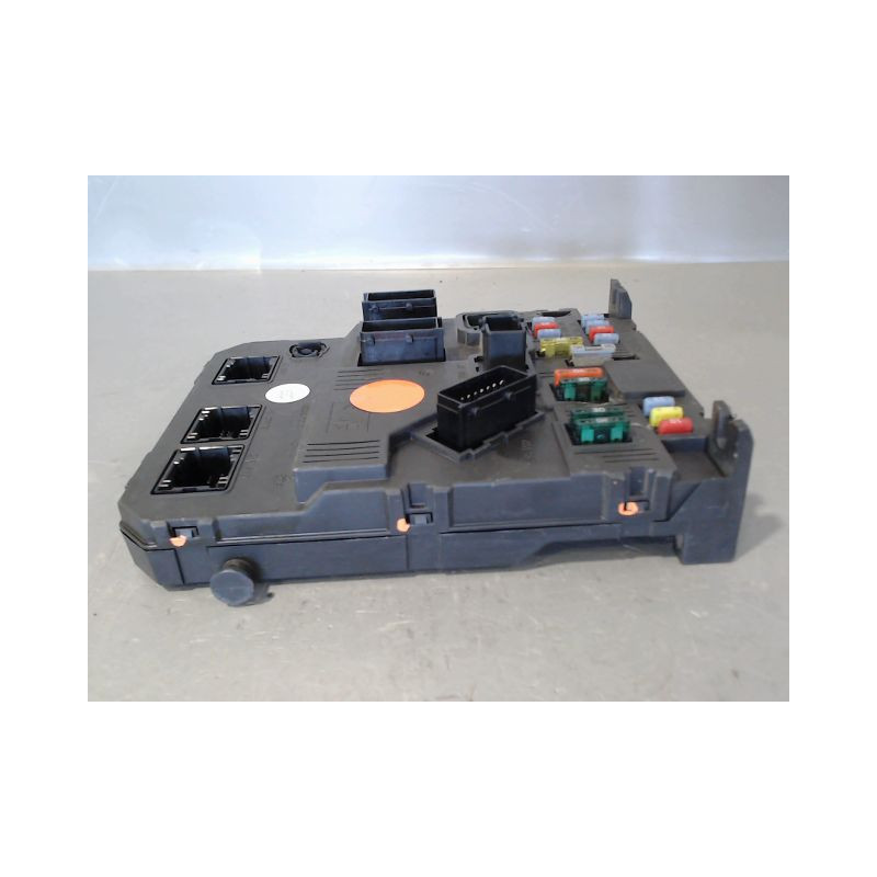 BOITIER GESTION HABITACLE PEUGEOT 206 + 2009-2013