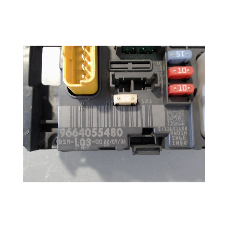 BOITE A FUSIBLES CITROEN C3