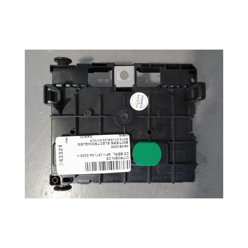BOITE A FUSIBLES CITROEN C5 BERL. II (X7) 2008-...