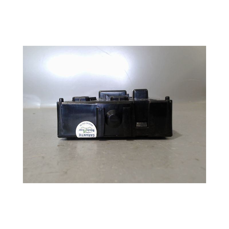 BOITIER GESTION HABITACLE RENAULT CLIO ESTATE III Phase 2 2009-2012
