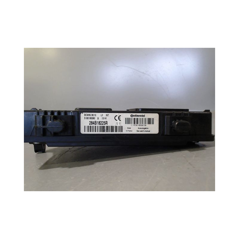 BOITIER GESTION HABITACLE RENAULT GRAND SCENIC MONOSP. III Phase 2 LONG 2011-2013